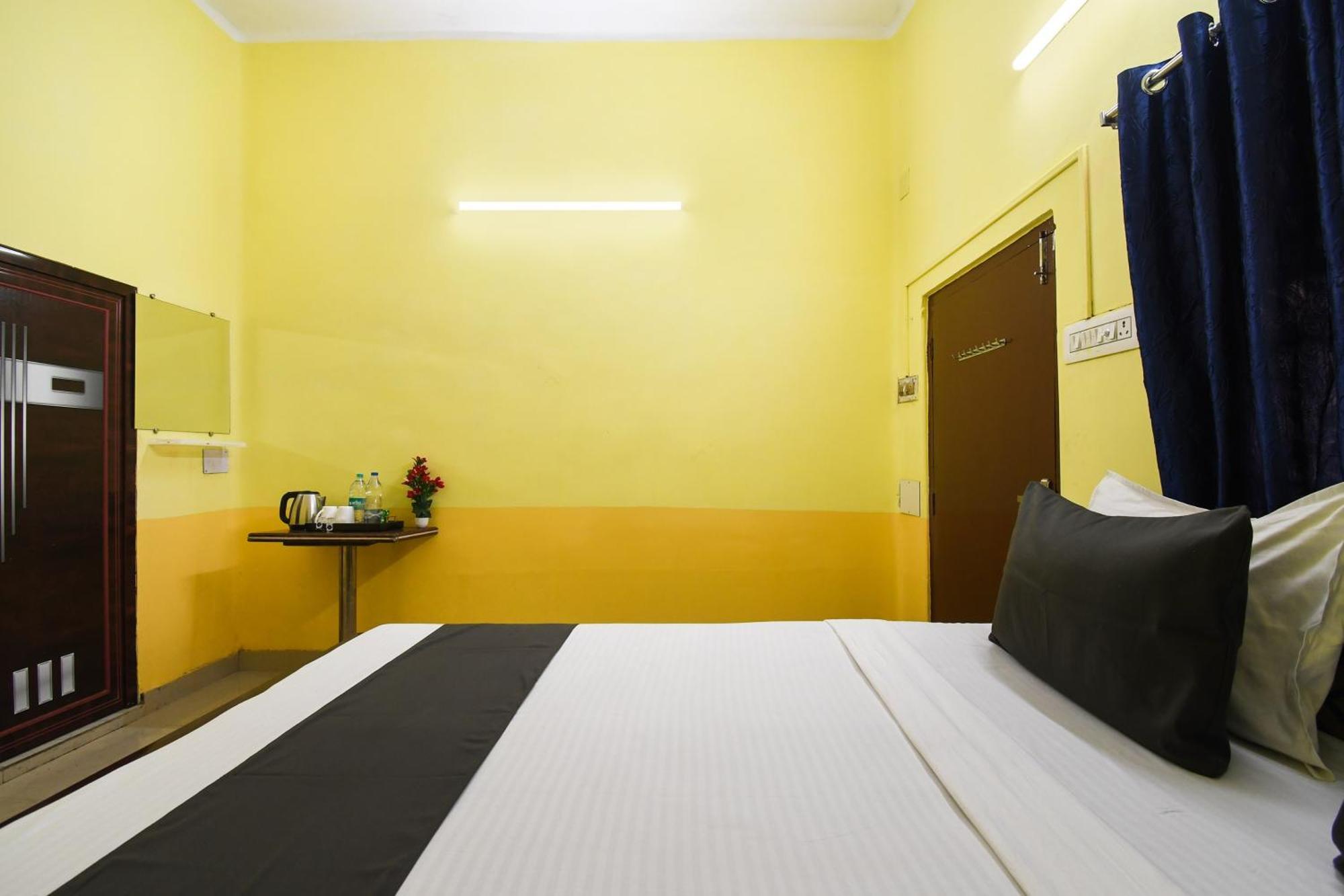 Oyo Heritage Inn Guest House Kalkutta Exterior foto
